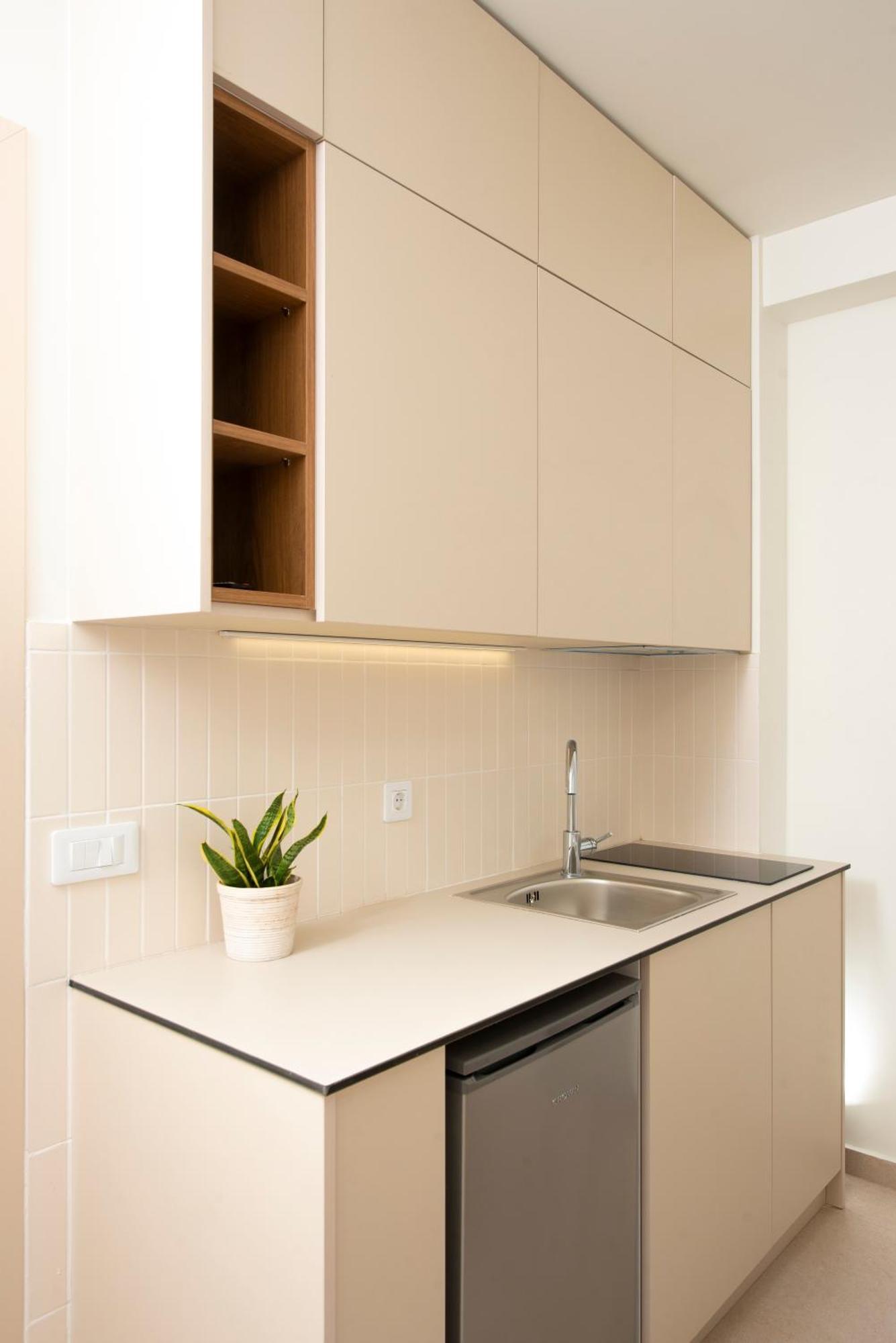 Ck Apartments Нидри Екстериор снимка