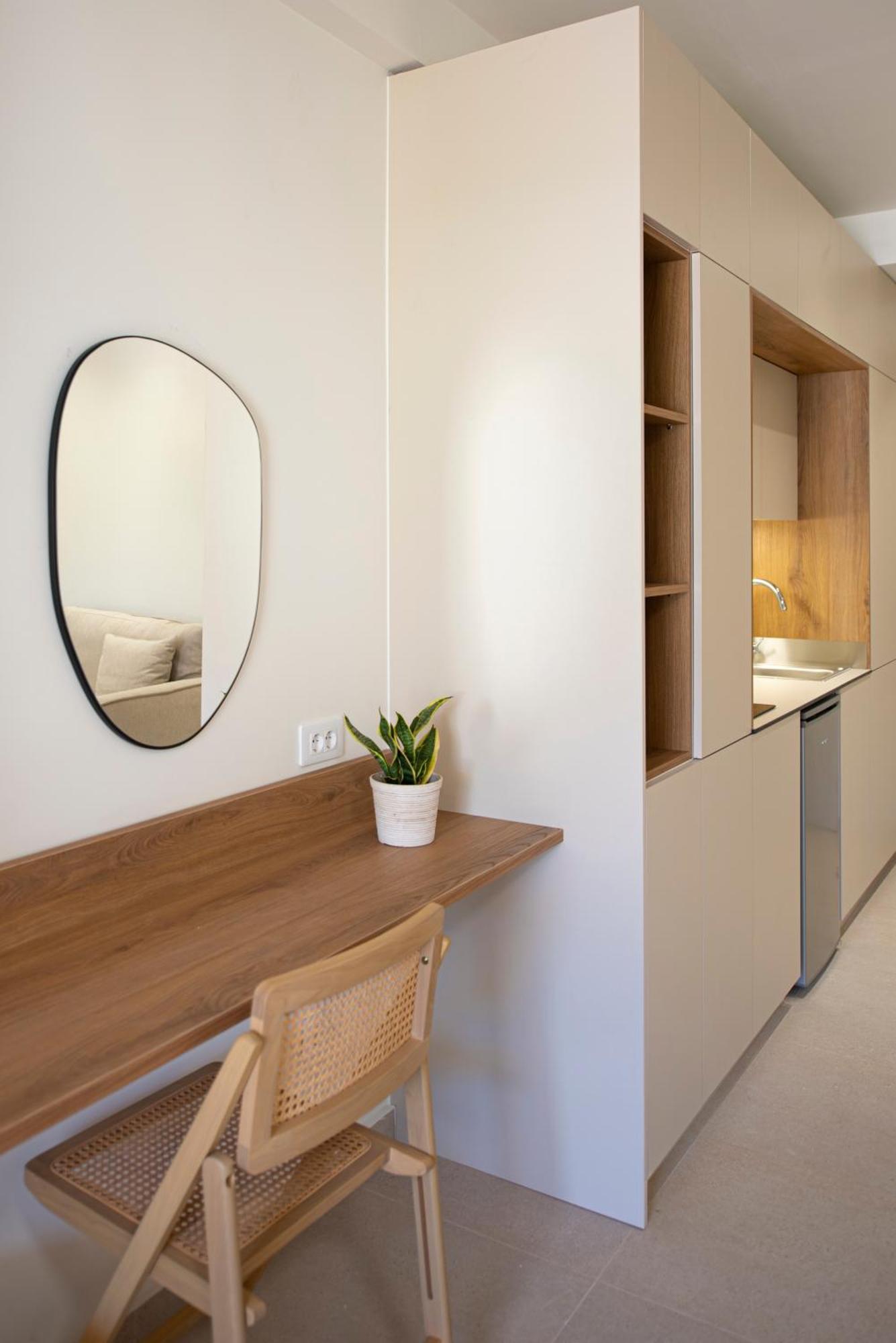 Ck Apartments Нидри Екстериор снимка